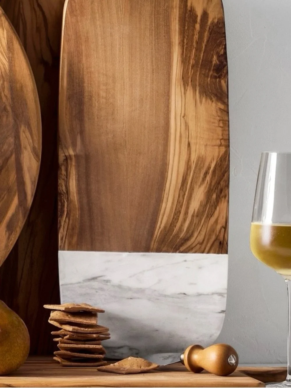 Williams Sonoma - Olivewood & White Marble Rectangular Cheese Board